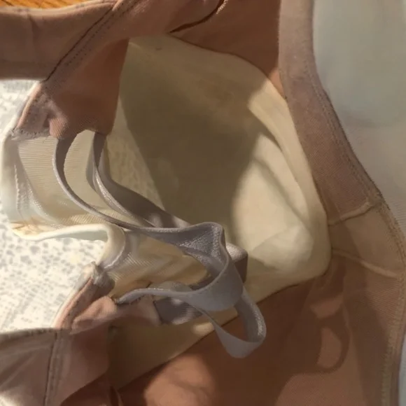 Lululemon Sports Bra/Tank Snakeskin Print Size 4 - Picture 6 of 7